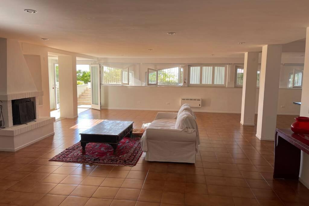 Loft 81, Incantevole, Ampio, In Zona Panoramica Ancona Eksteriør billede