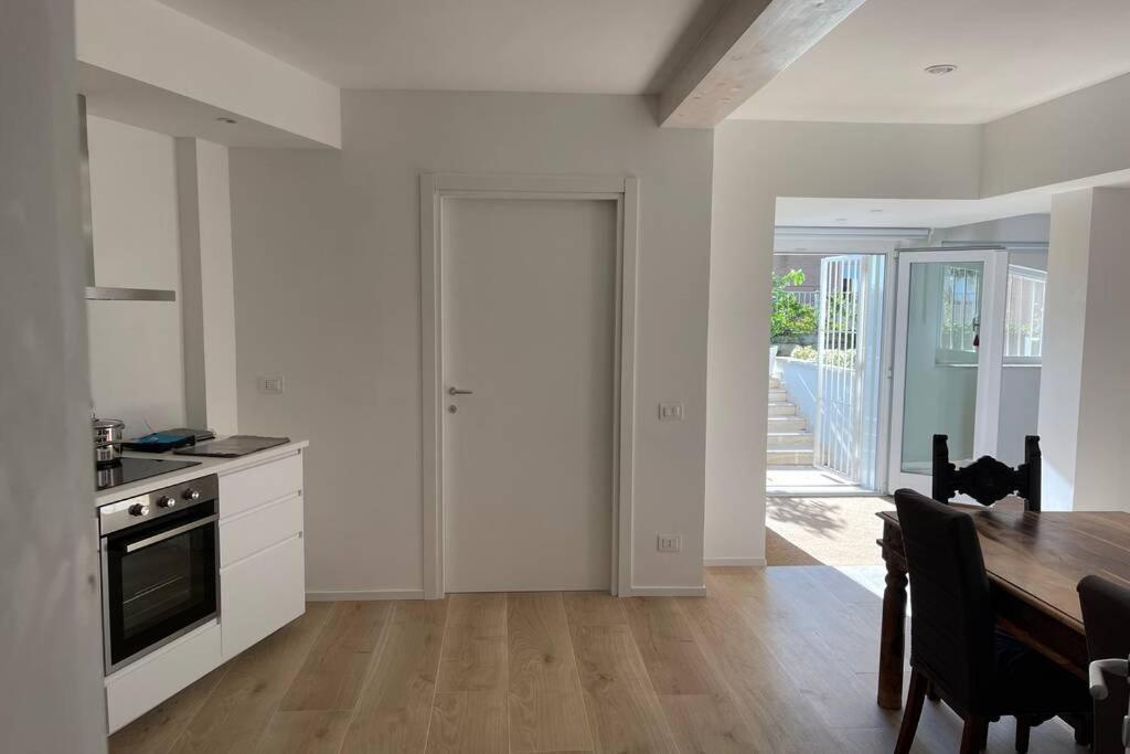 Loft 81, Incantevole, Ampio, In Zona Panoramica Ancona Eksteriør billede